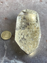 Load image into Gallery viewer, Lodolite quartz 19
