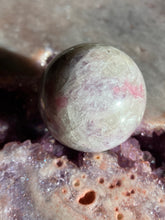 Load image into Gallery viewer, Pegmatite sphere 40mm #7
