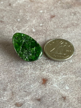Load image into Gallery viewer, Chrome diopside tumble 7
