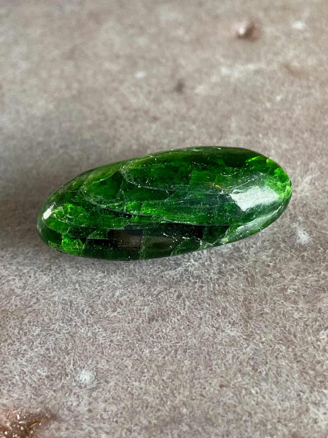 Chrome diopside tumble 1