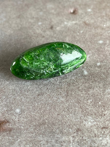 Chrome diopside tumble 1