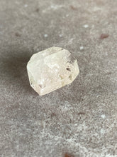 Load image into Gallery viewer, morganite freeform 3
