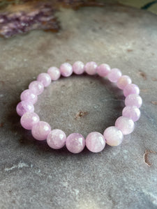 Kunzite stretchy bracelet