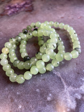 Load image into Gallery viewer, prehnite stretchy bracelet with epidote
