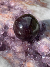Load image into Gallery viewer, Garnet star tumble 6
