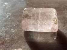 Load image into Gallery viewer, Kunzite tumble 13

