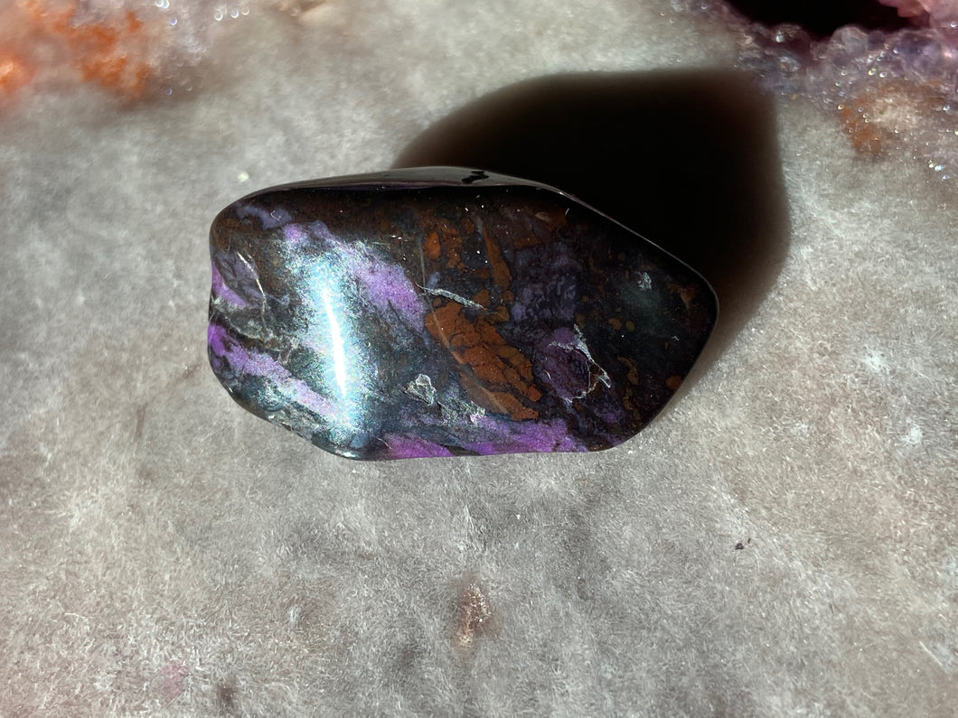 Sugilite tumble 32