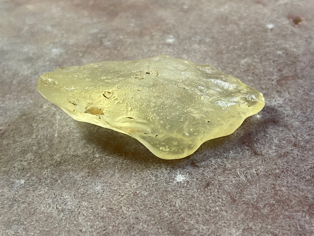 Libyan desert glass 25