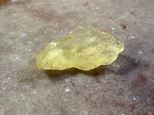 Libyan desert glass 25