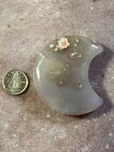 Load image into Gallery viewer, Flower Agate Moon 9
