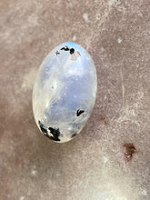 Load image into Gallery viewer, Rainbow moonstone shiva 14
