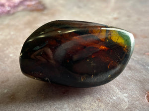 Amber free form 12