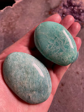 Load image into Gallery viewer, Amazonite palmstone
