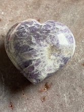 Load image into Gallery viewer, Pegmatite heart 7
