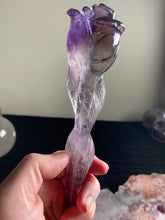 Load image into Gallery viewer, Amethyst rose 7
