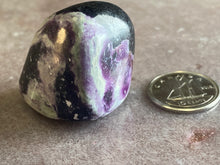 Load image into Gallery viewer, Kammererite in serpentine tumble 33
