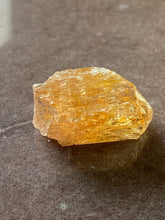 Load image into Gallery viewer, Topaz raw - orange
